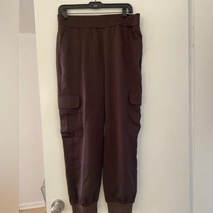 Banana Republic tapered cargo-style pants with pockets